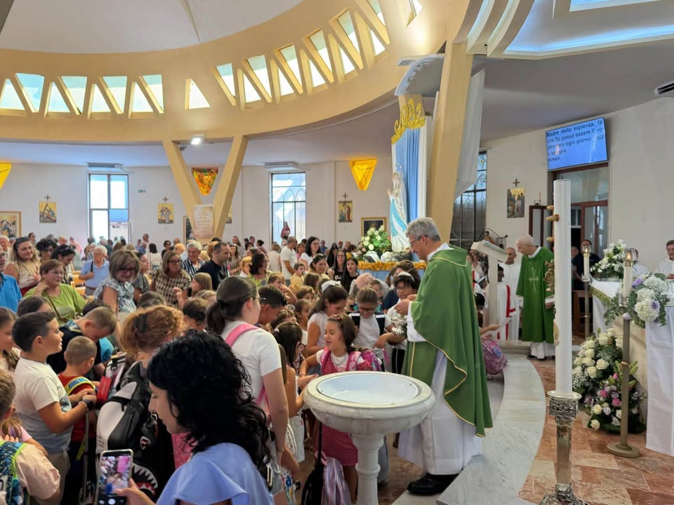 Parrocchia Nostra Signora Di Lourdes